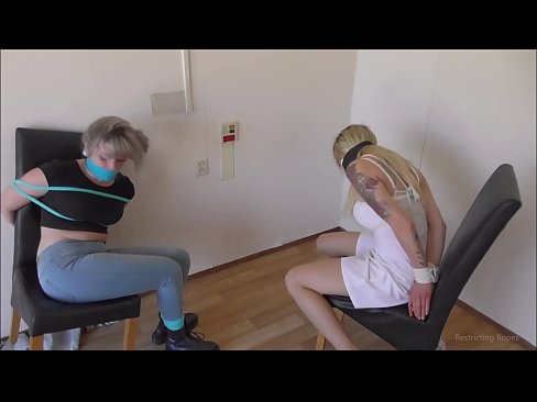 ❤️ Priklausomas / surištas ir sučiauptas / nelaimės ištikta mergina Porno video prie lt.yespornpics.ru ❌